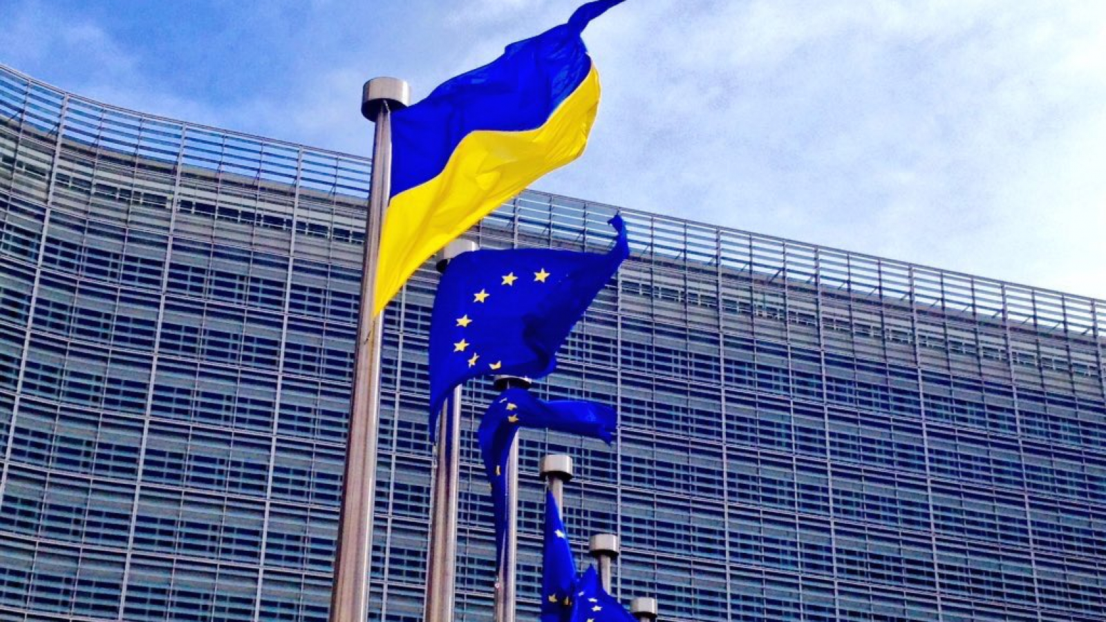 eu ukraine flags european union eu-ukraine flag ec background