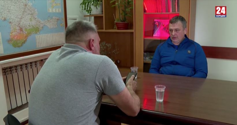 Vladyslav Yesypenko during the interview aired on the Crimean propaganda channel Krym 24. Screenshot from video ~