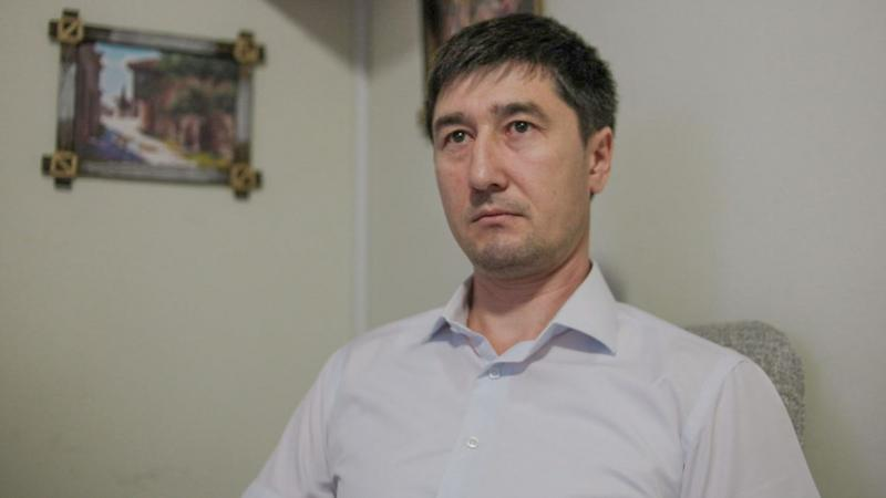 Rifat Yakhin, inter alia a defense lawyer in political cases against Crimean Tatars. Photo: Crimean Solidarity ~