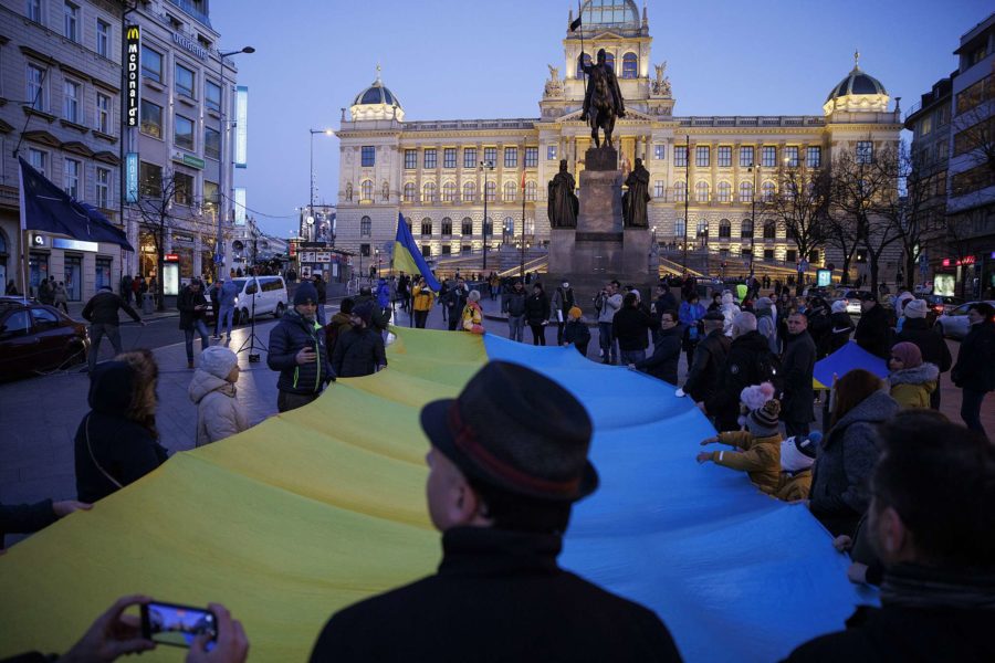 EurActiv: Česko po zatčení špionů v Německu varuje před hrozbou ruské rozvědky v Evropě