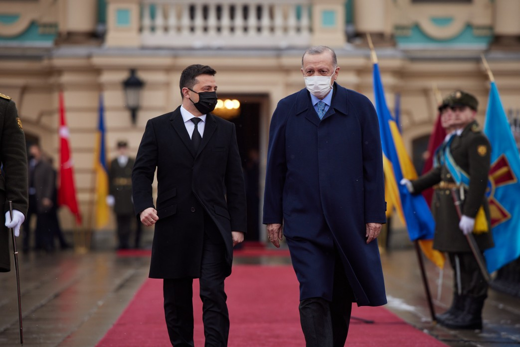 Ukrainian and Turkish presidents Zelensky and Erdogan meet in Kyiv on 3 February.