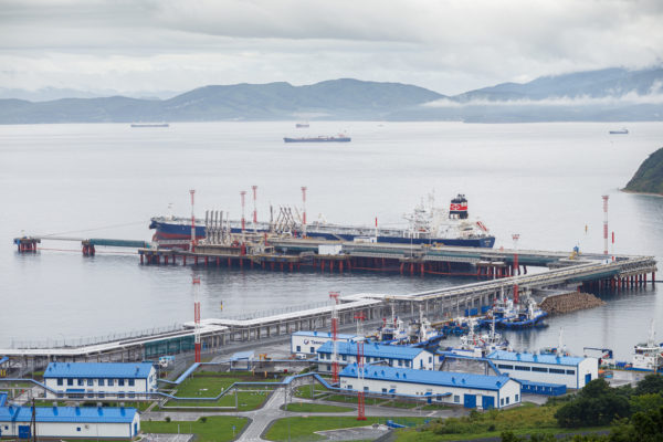 Russia oil tanker ban sanction