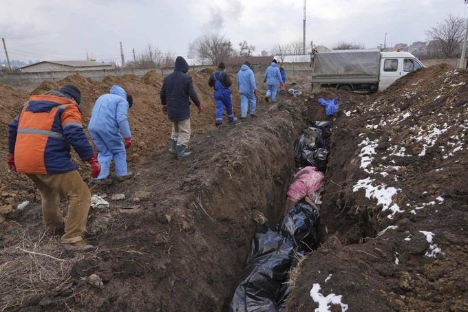Mariupol mass graves Russian war crimes