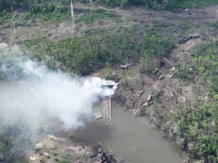 Destroyed Russian vehicles near Siverskyi Donets. Source: General Staff of the Armed Forces of Ukraine