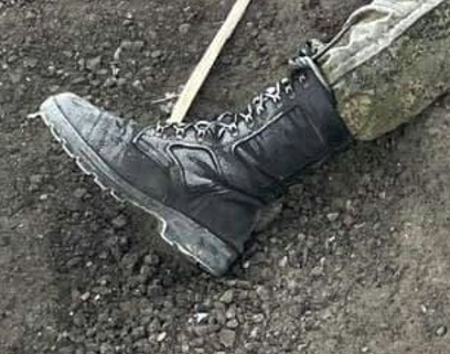 Russian military clearance boots