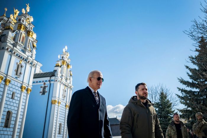 Biden Zelenskyy in Kyiv Mykhailivskyi monastery