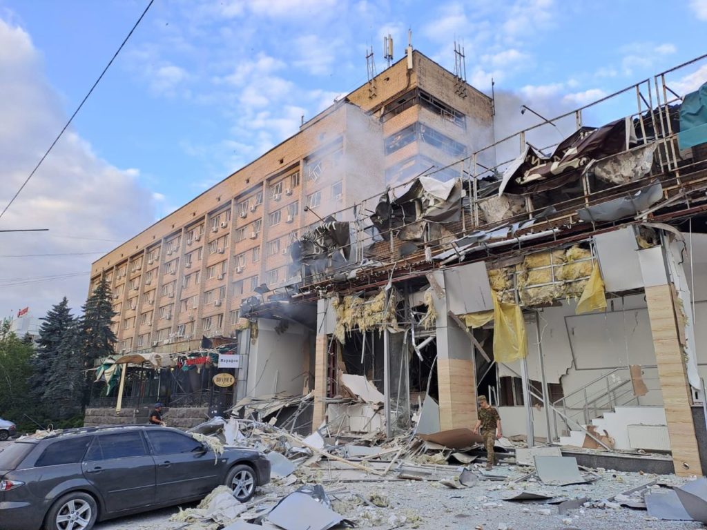 pizzeria destroyed in kramatorsk on 27 june 2023