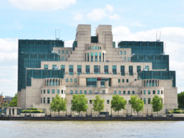 London, Secret Intelligence Service Building (SIS) MI6