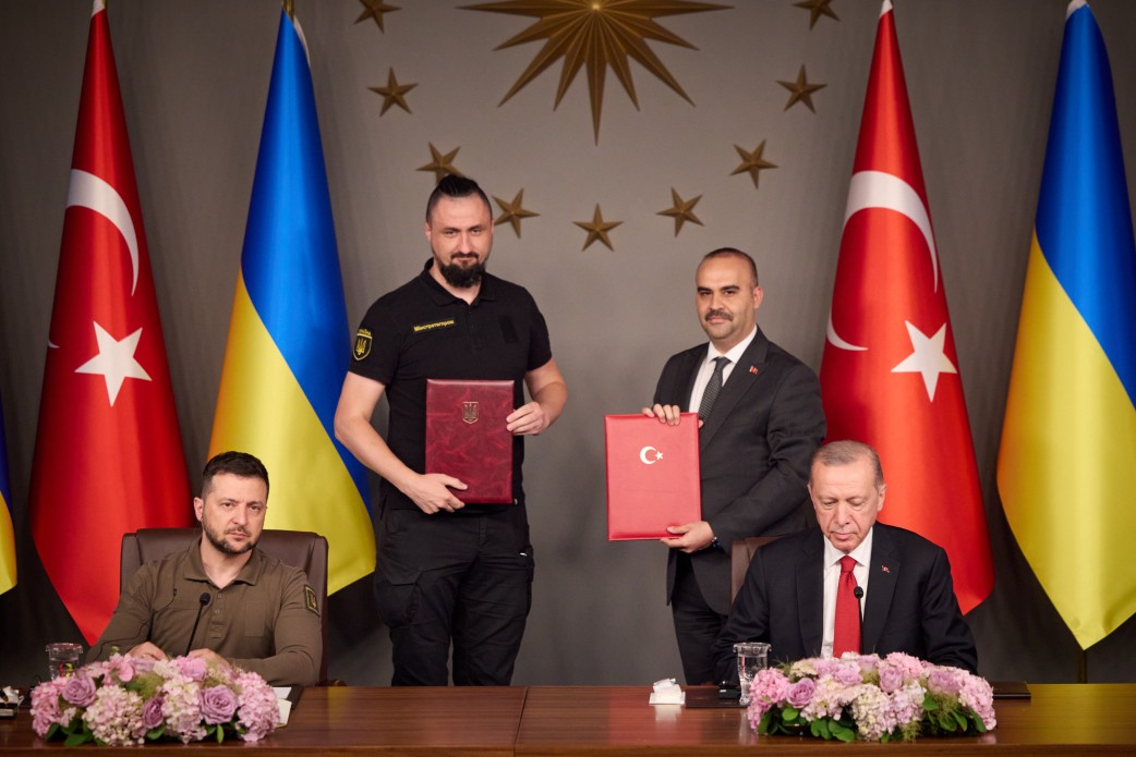 Ukraine and Turkiye sign Memorandum in the area of strategic industries