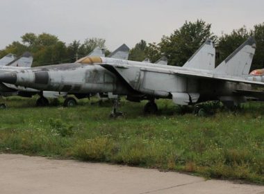 Mig25