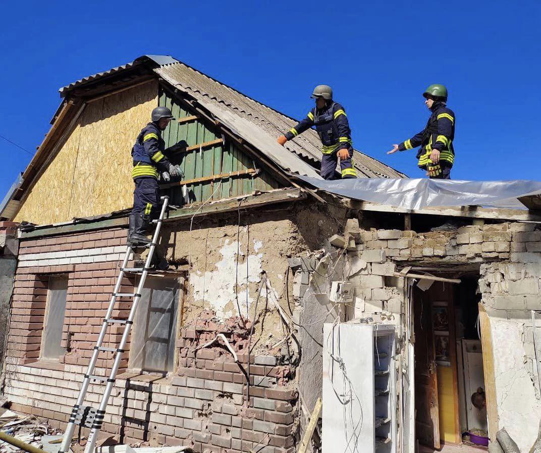 Russia attacked the village in Kherson Oblast causing 1 death and the destruction of residential house