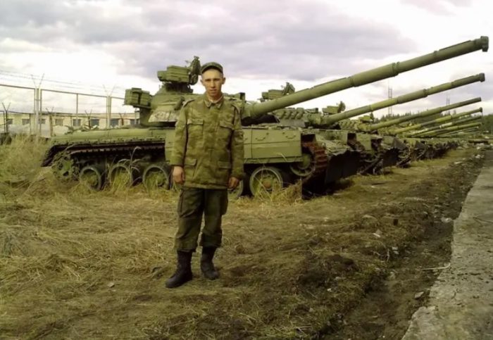 Russian tank T-80U