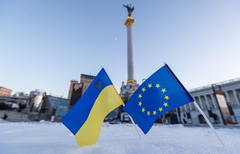 EU Ukraine flags