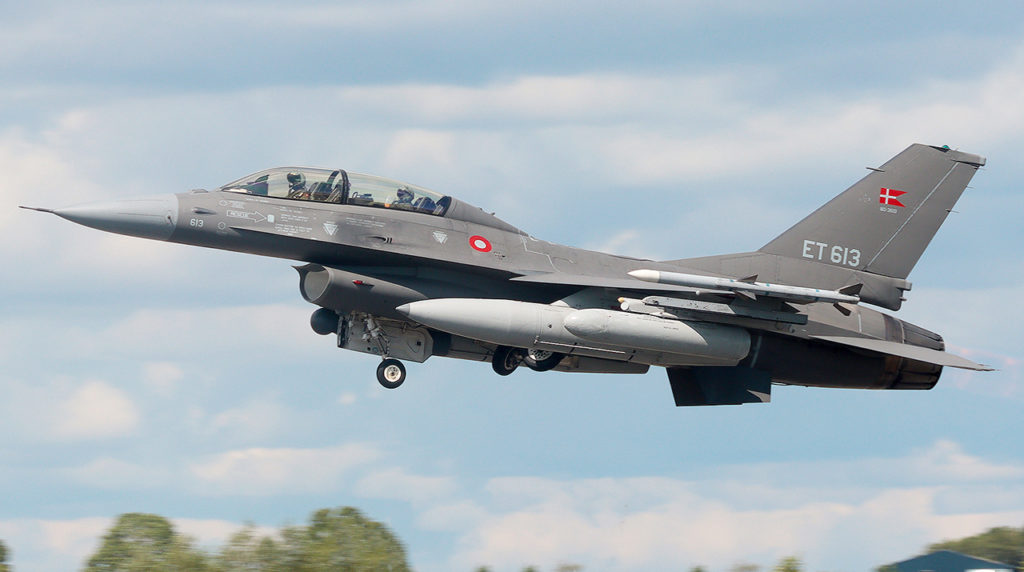 Ukrainian pilots begin training in France before F-16 transition