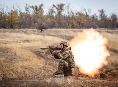 Ukrainian army counteroffensive 2023 solider
