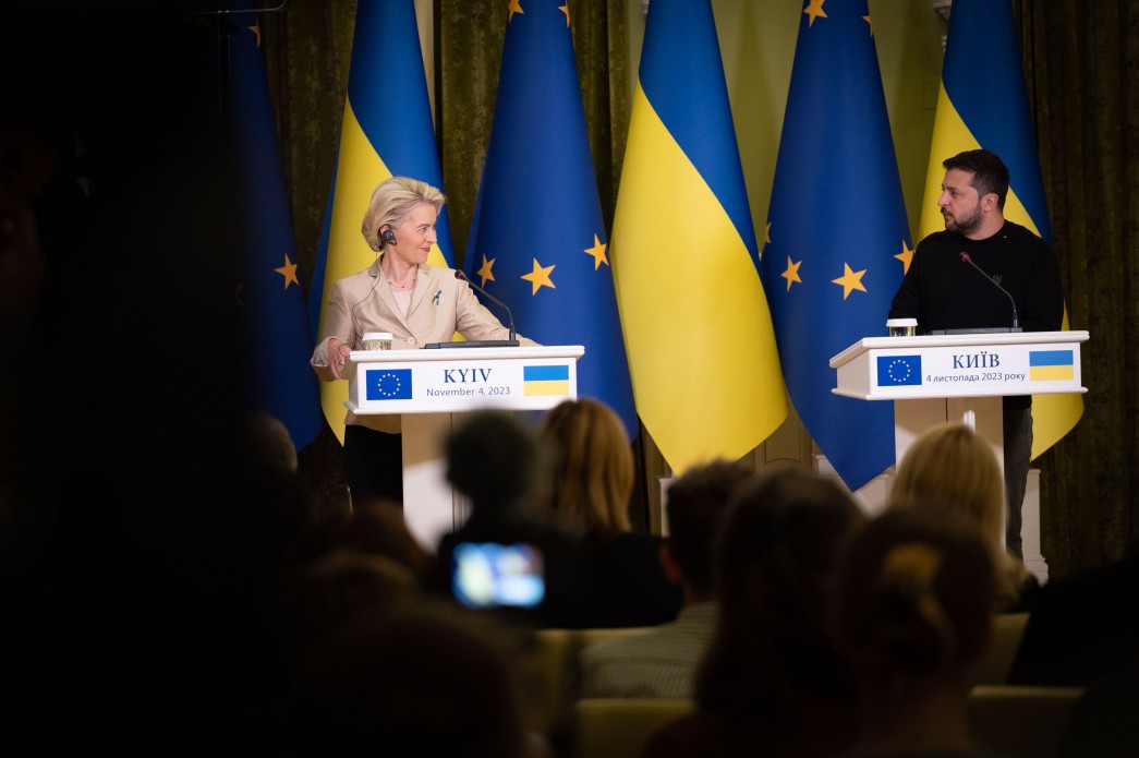 Ukraine makes “excellent progress” toward EU, Von der Leyen says in surprise visit to Kyiv