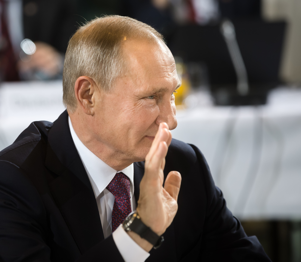 EU lacks consensus to stop recognizing Putin as Russian “president”