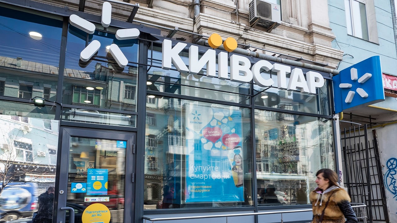 Ukraine’s top mobile and bank companies suffer hacker attack