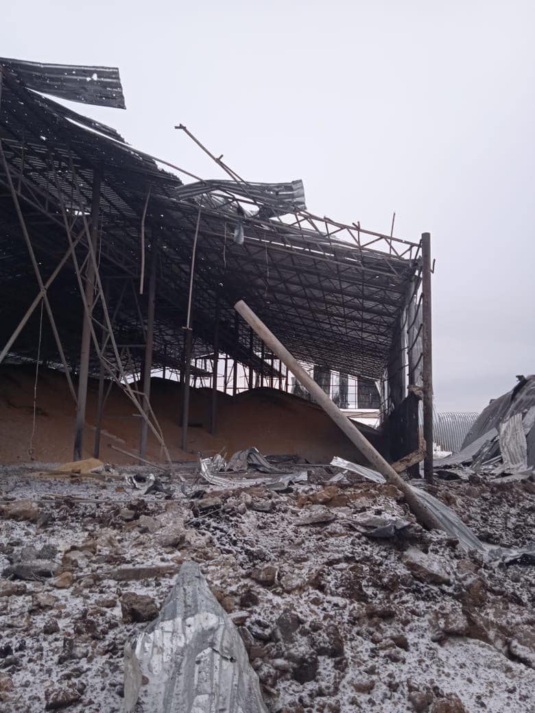 Russia bombed grain storage facility in Vovchansk, Kharkiv Oblast