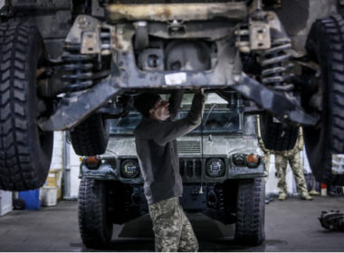 Ukrainian army repairs logistics