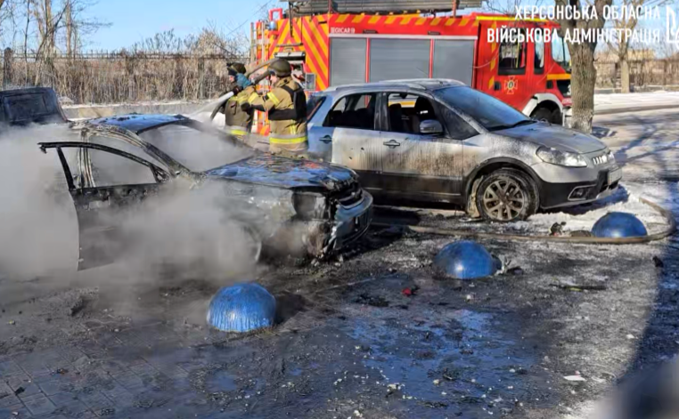 Russian forces kill 2 people in shelling of Kherson