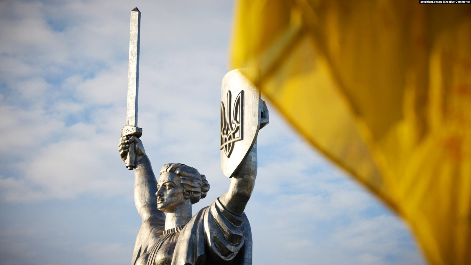 Poll: Majority of Ukrainians believe in victory over Russia, see int’l support as crucial