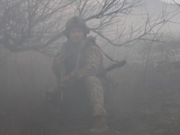 Media: Avdiivka situation critical, street fighting erupts