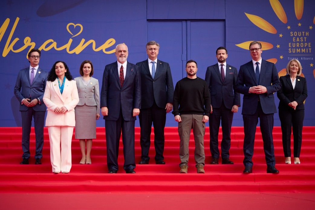 Serbia and ten other countries sign declaration supporting Ukraine’s peace plan at Tirana summit