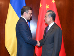 Foreign ministers Dmytro kuleba of Ukraine and Wang Yi of China. Photo: fmprc.gov.cn
