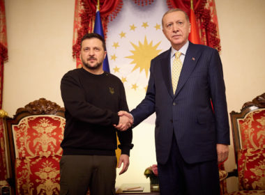 Erdogan offers Turkey as venue for Russian-Ukrainian peace summit