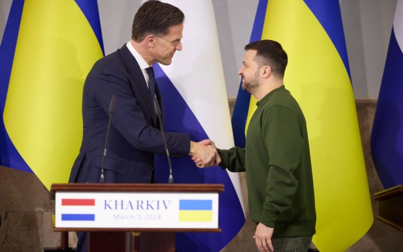 President of Ukraine Volodymyr Zelenskyy and Prime Minister of the Netherlands Mark Rutte