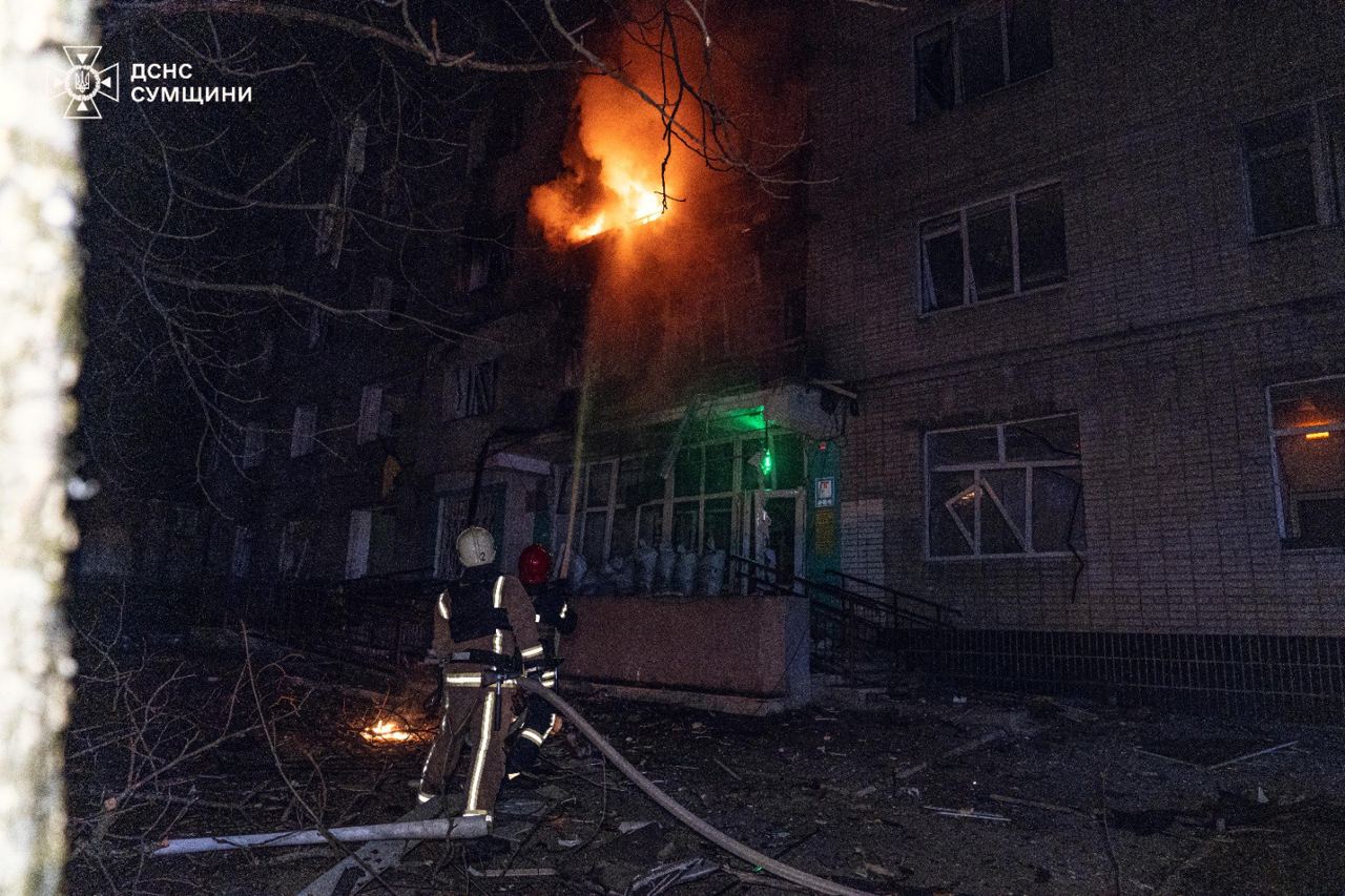 Russian night attack injures 7 people, including 10-year-old kid in Sumy