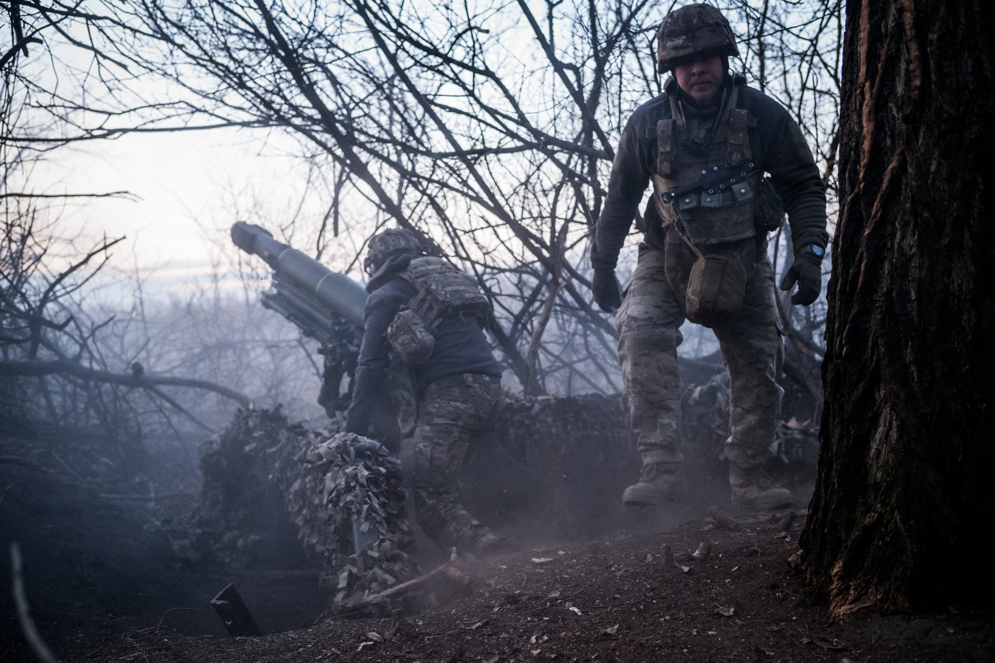 Ukrainian servicemen of the Azov brigade are seen at an artillery position in the direction of Lyman as Russia-Ukraine war continues in Donetsk Oblast, Ukraine