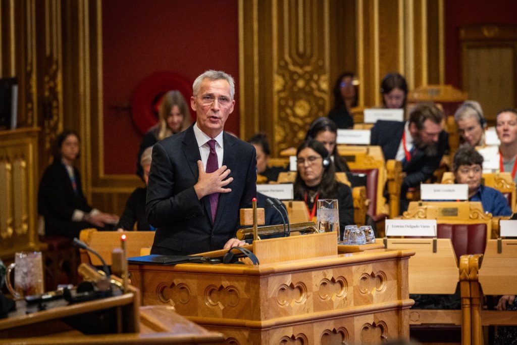 Stoltenberg: Kyiv justified in striking military targets outside Ukraine