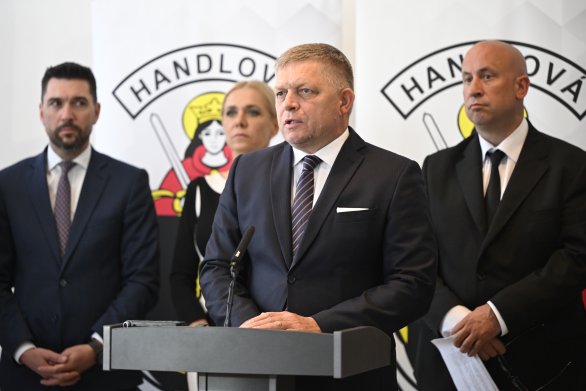 prorussian slovak pm fico shot hospitalized after government meeting attack robert press conference handlov 15 may 2024 afternoon photo tasr via denik n