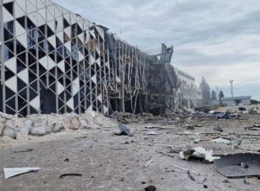 russia destroys zaporizhzhia airport terminal destroyed russian missile attack 26 may 2024 tme/magomedov_mus 20240527090913-7059