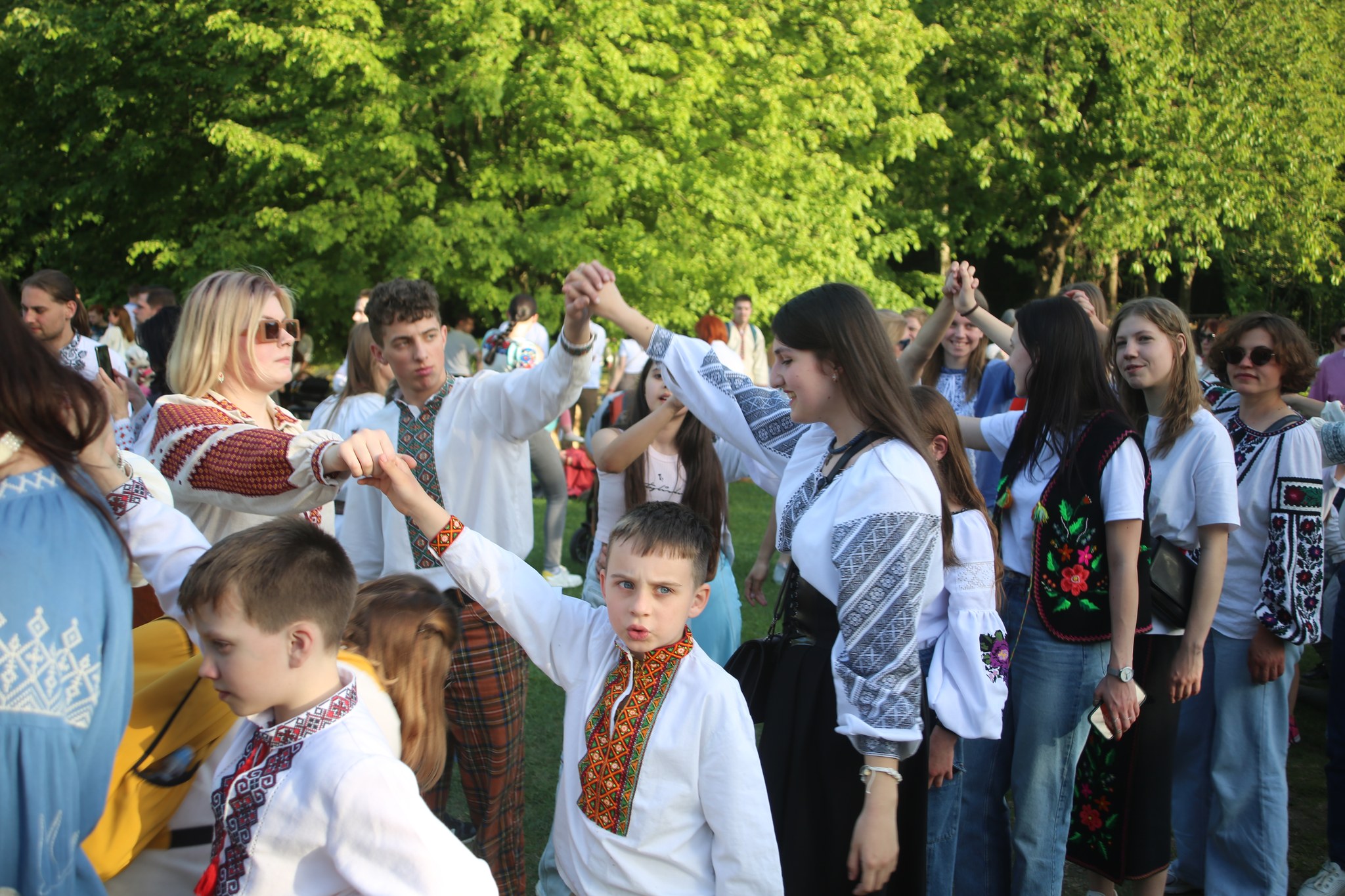 Shevchenko Grove hayivky Easter dancing 2024