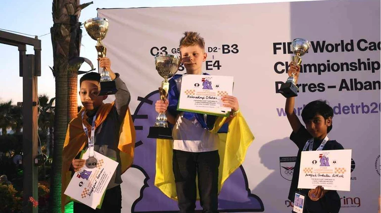 10-year-old Ukrainian defeats Russian champion at World Chess Championship