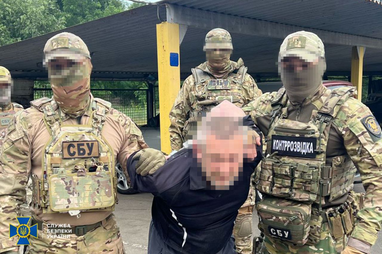 Security Service of Ukraine (SBU) detains Russian agent.