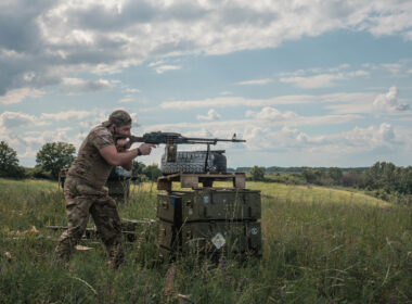 A Ukrainian soldier, illustrative image. Photo via Eastnews.ua