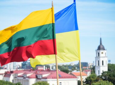 The image shows the Lithuanian and Ukrainian flags. Credit: GitanasNauseda/X