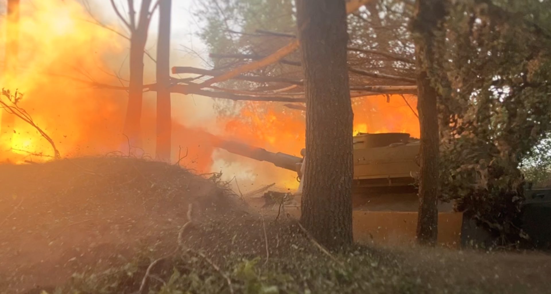 Vovchansk Kharkiv offensive Ukraine tank