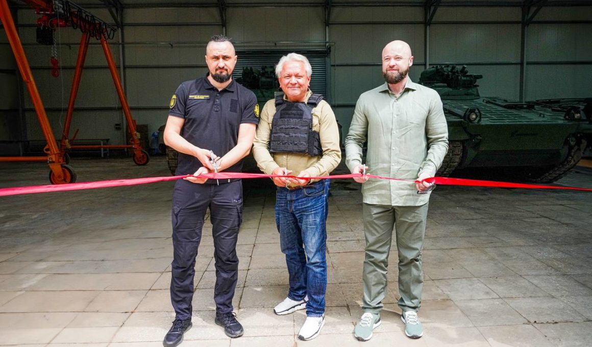 first joint rheinmetall-ukroboronprom armored production site operational ukraine ukraine's strategic industries minister oleksandr kamyshyn (left) rheinmetall ceo armin papperger (center) opening ceremony facility 10 june 2024 telegram/zalizni_zminy