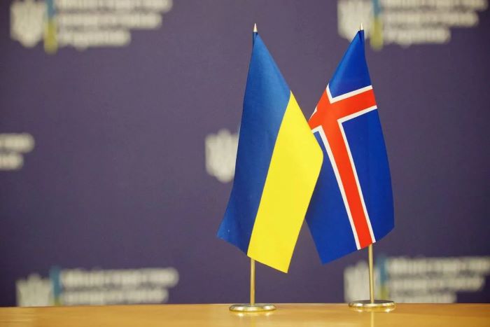 ukrainian & iceland flags