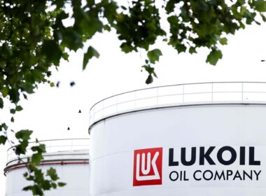 Russian oil company Lukoil. Photo via Eastnews.ua.