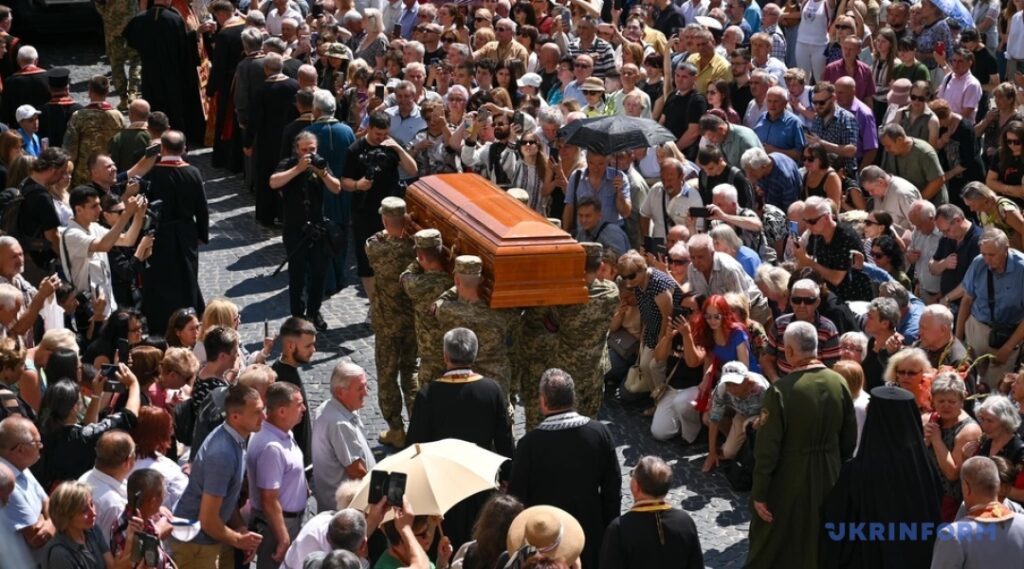 Assassinated Ukrainian language warrior Farion mourned by thousands in Lviv