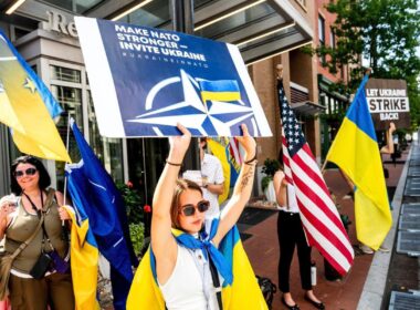 Ukrainian rally USA Washington DC NATO