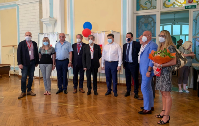 Crimea election observers french far right