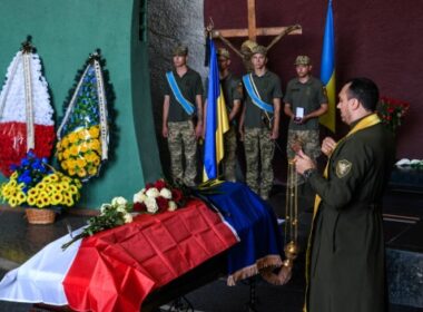 polish volunteer in war in ukraine