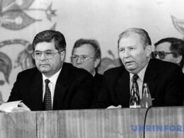 us seeks confiscate $ 200 million from ex-ukrainian pm lazarenko ukraine ukraine's then-pm pavlo (left) president leonid kuchma mid-1990s 1519891076-8372